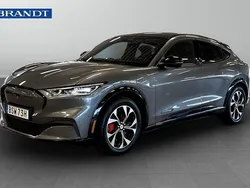 Grå Begagnad 2021 Ford Mustang Mach-E SUV | 359 900 kr