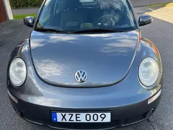 Mörkgrå Begagnad 2006 VW Beetle Highline Halvkombi | 49 900 kr (Marknadspris)