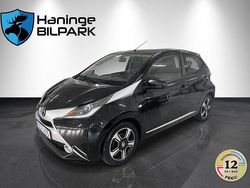 Svart Begagnad 2014 Toyota Aygo Halvkombi | 69 995 kr (Marknadspris)