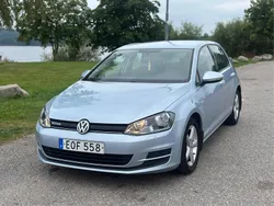 Blå Begagnad 2015 VW Golf VII Halvkombi | 112 000 kr (Bra pris)