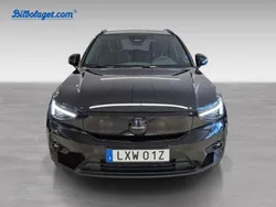 Svart Begagnad 2025 Volvo EX40 Performance SUV | 569 000 kr