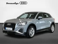 Grå Begagnad 2022 Audi Q2 S-Line SUV | 274 800 kr (Marknadspris)