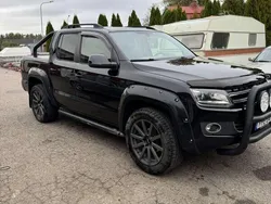 Svart Begagnad 2015 VW Amarok Highline Pickup | 164 000 kr (Marknadspris)