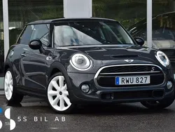 Grå Begagnad 2018 Mini John Cooper Works Halvkombi | 219 900 kr (Marknadspris)