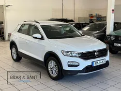 Vit Begagnad 2020 VW T-Roc SUV | 214 900 kr (Marknadspris)