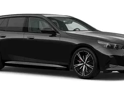Svart Ny 2026 BMW 530e Kombi | 763 900 kr