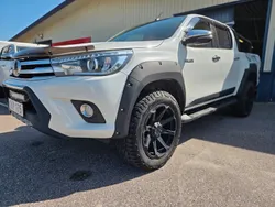 Vit Begagnad 2018 Toyota HiLux Pickup | 310 000 kr (Marknadspris)
