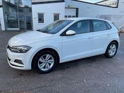 Vit Begagnad 2017 VW Polo Halvkombi | 79 500 kr (Bra pris)