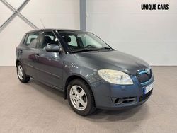 Mörkgrå Begagnad 2007 Skoda Fabia Ambiente Halvkombi | 34 900 kr (Marknadspris)