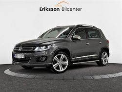 Grå Begagnad 2012 VW Tiguan R-line SUV | 109 900 kr (Marknadspris)