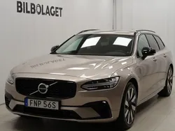 Ljusgrå Ny 2024 Volvo V90 Plus Kombi | 629 800 kr (Lite dyr)