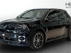 Svart (black) Ny 2025 Renault R5 Iconic Halvkombi | 384 900 kr