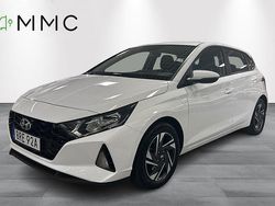 Vit Begagnad 2023 Hyundai i20 Essential Halvkombi | 209 000 kr (Marknadspris)