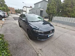 Blå Begagnad 2020 Fiat Tipo Street Halvkombi | 95 000 kr (Superpris)