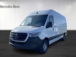 Vit Ny 2025 Mercedes Sprinter Van | 675 654 kr (Marknadspris)