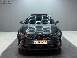 Grå Begagnad 2017 Kia Optima Sport Kombi | 134 900 kr (Marknadspris)