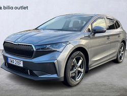 Grå Begagnad 2023 Skoda Enyaq iV SUV | 369 900 kr (Marknadspris)
