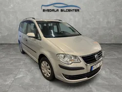 Ljusbrun Begagnad 2008 VW Touran Minibuss | 34 500 kr (Marknadspris)
