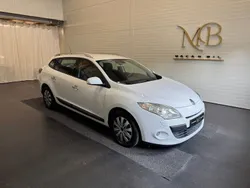 Vit Begagnad 2010 Renault Mégane GrandTour Kombi | 39 900 kr (Bra pris)