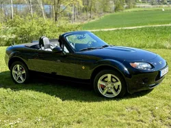 Svart Begagnad 2007 Mazda MX5 Cab | 99 000 kr (Marknadspris)