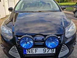 Svart Begagnad 2013 Ford Focus Titanium Kombi | 20 000 kr (Superpris)