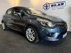 Grå Begagnad 2019 Renault Clio IV Zen Halvkombi | 105 000 kr (Marknadspris)