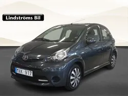 Mörkgrå Begagnad 2012 Toyota Aygo Halvkombi | 59 900 kr (Marknadspris)