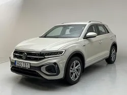 Ljusgrå Begagnad 2024 VW T-Roc Comfortline SUV | 275 000 kr