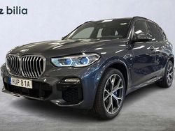 Grå Begagnad 2020 BMW X5 M Sport SUV | 499 000 kr