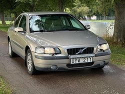 Ljusbrun Begagnad 2004 Volvo S60 Business Edition Sedan | 29 900 kr (Bra pris)