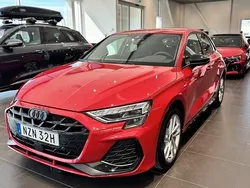 Röd Ny 2024 Audi A3 Sportback e-tron S-Line Sedan | 524 800 kr