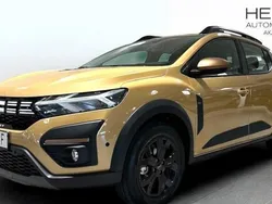 Vit Ny 2025 Dacia Sandero Stepway Halvkombi | 256 200 kr