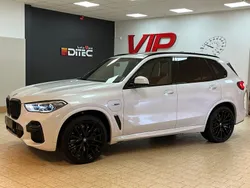 Vit Begagnad 2023 BMW X5 iPerformance SUV | 899 900 kr