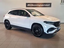 Vit Begagnad 2025 Mercedes EQA300 AMG SUV | 569 900 kr (Dyr)