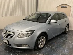 Grå Begagnad 2012 Opel Insignia Kombi | 89 900 kr (Marknadspris)