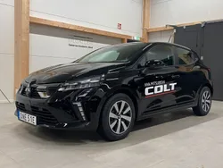 Svart Begagnad 2024 Mitsubishi Colt Invite Halvkombi | 194 900 kr (Bra pris)
