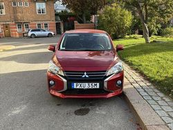 Röd Begagnad 2020 Mitsubishi Space Star Halvkombi | 96 000 kr (Marknadspris)