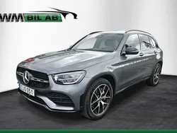 Grå Begagnad 2022 Mercedes GLC220 AMG line SUV | 489 000 kr (Marknadspris)