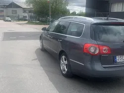 Grå Begagnad 2009 VW Passat Sportline Kombi | 30 000 kr