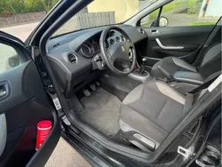 Svart Begagnad 2009 Peugeot 308 Halvkombi | 15 000 kr (Bra pris)