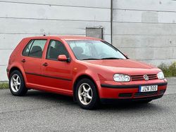 Orange Begagnad 1998 VW Golf IV Trendline Halvkombi | 13 900 kr (Marknadspris)