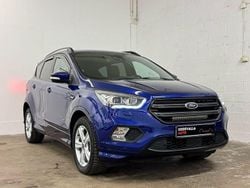 Blå Begagnad 2017 Ford Kuga ST-Line SUV | 149 900 kr (Marknadspris)