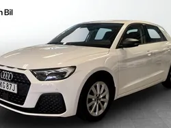 Cortinavit Begagnad 2022 Audi A1 Sportback Proline Halvkombi | 209 000 kr (Bra pris)