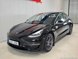 Svart Begagnad 2019 Tesla Model 3 Standard Range Plus Sedan | 229 900 kr (Marknadspris)