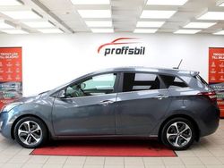 Mörkgrå Begagnad 2015 Hyundai i30 Comfort Kombi | 99 500 kr (Lite dyr)