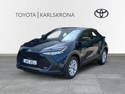 Blå Ny 2025 Toyota C-HR Active SUV | 379 000 kr (Superpris)