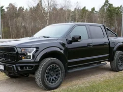 Svart Begagnad 2018 Ford F-150 Raptor Pickup | 475 000 kr