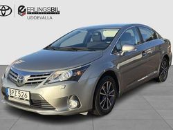 Ljusgrå (grå) Begagnad 2015 Toyota Avensis Business Edition Sedan | 179 000 kr (Marknadspris)