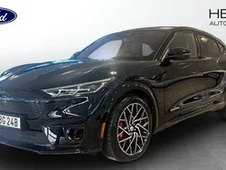 Svart Begagnad 2023 Ford Mustang Mach-E GT SUV | 699 900 kr (Marknadspris)