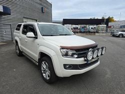 Vit Begagnad 2014 VW Amarok Highline Pickup | 149 900 kr (Marknadspris)